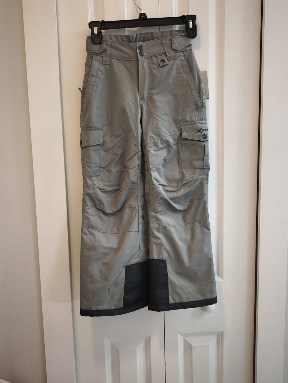 NWT Arctix Gray Waterproof Youth Cargo Pants
